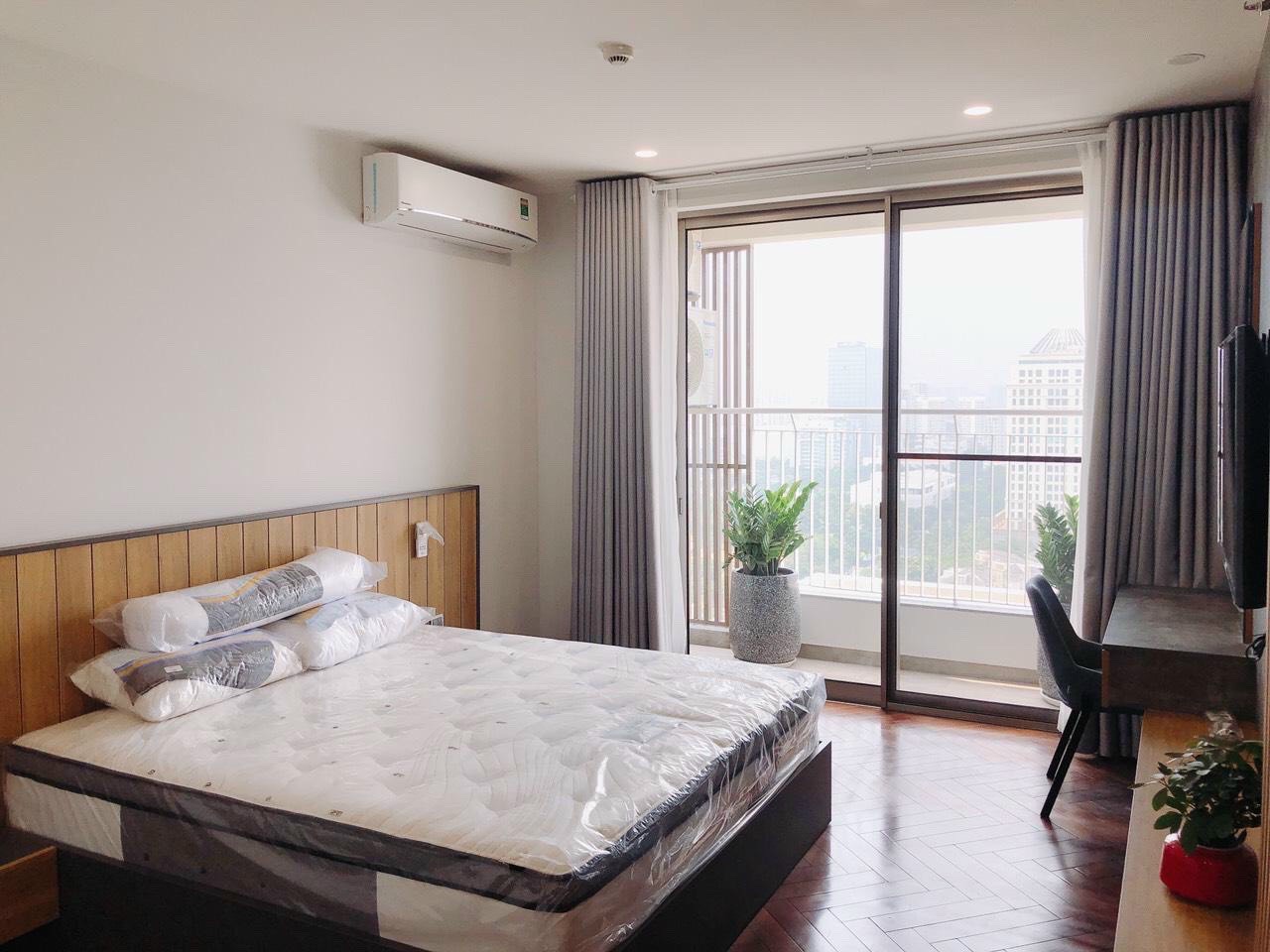 Cần cho thuê căn hộ Midtown , Phú mỹ hưng, quận 7. Diện tích: 130m, 3 phòng ngủ, nội thất cao cấp, view sông. Giá chỉ:45triệu/ tháng. Quý khách xem nhà liên hệ: hotline Ngọc Thư ( zalo, viber) - 1710