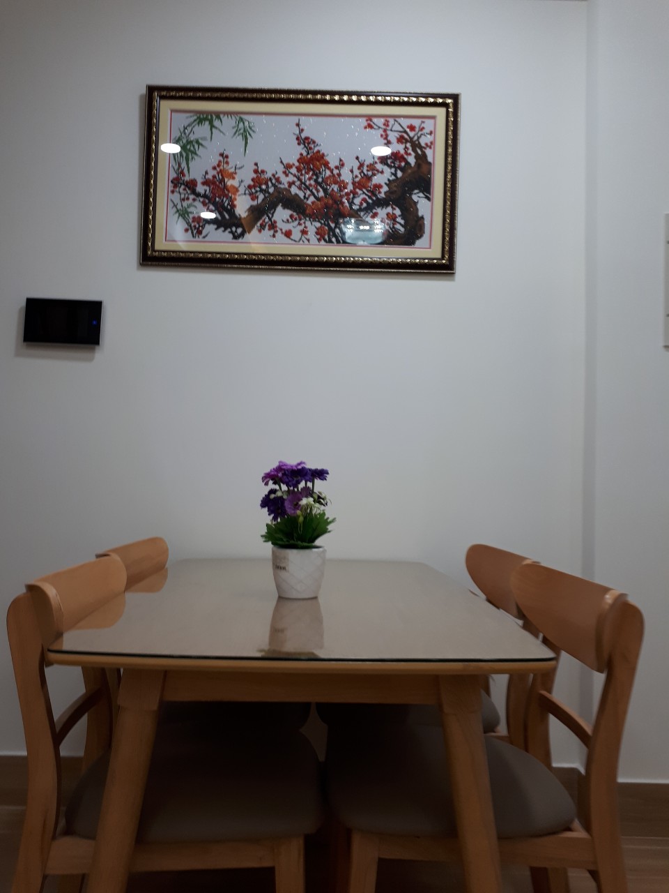Cho thuê Hưng Phúc Residence, phú mỹ hưng, quận 7.  Diện tích 79m, 2 phòng ngủ, 2 wc nội thất đầy đủ giá chỉ: 17 triệu/ tháng. Quý khách xem nhà liên hệ: hotline Ngọc Thư - 2014