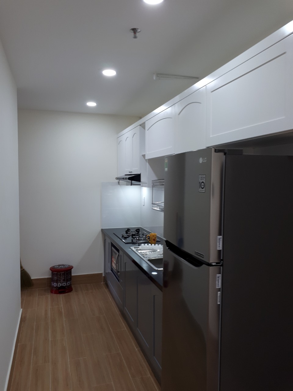 Cho thuê Hưng Phúc Residence, phú mỹ hưng, quận 7.  Diện tích 79m, 2 phòng ngủ, 2 wc nội thất đầy đủ giá chỉ: 17 triệu/ tháng. Quý khách xem nhà liên hệ: hotline Ngọc Thư - 2015
