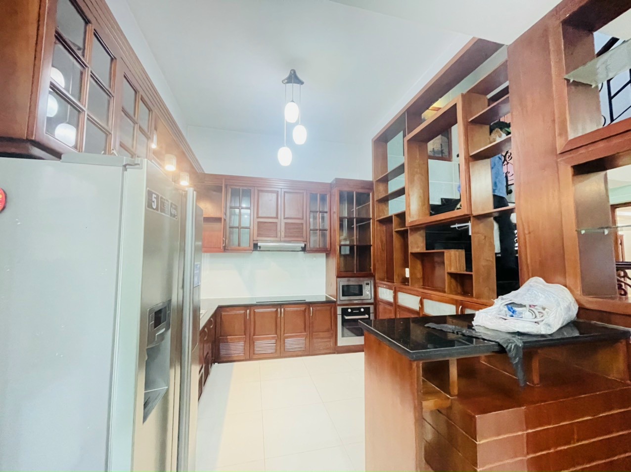 Cho Thuê Biệt Thự liên kế vườn mỹ giang dt 126m nhà đẹp có sân vườn,compound an ninh 24/24 giá 35tr liên hệ hotline xem nhà - 2237