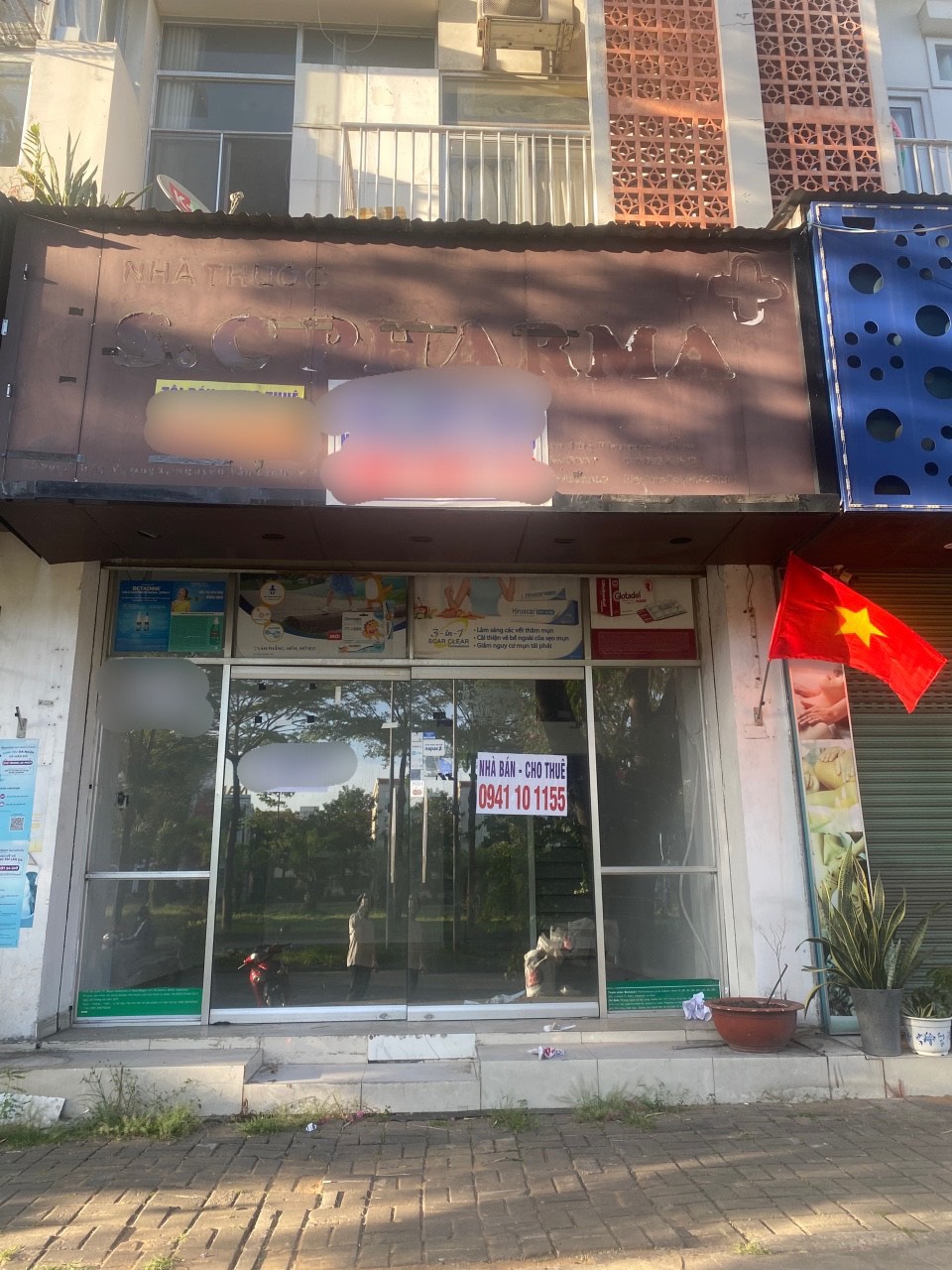 Cho thuê shophouse Hưng Vượng 1 mặt tiền đường Nguyễn Văn Linh. Giá 28tr/ tháng. Gọi em Thành Luân: hotline