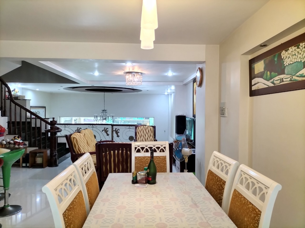 Cho thuê nhà phố Hưng Phước cạnh Sky. Thích hợp kinh doanh mọi nghành nghề. LH: hotline Em Thành Luân - 3143