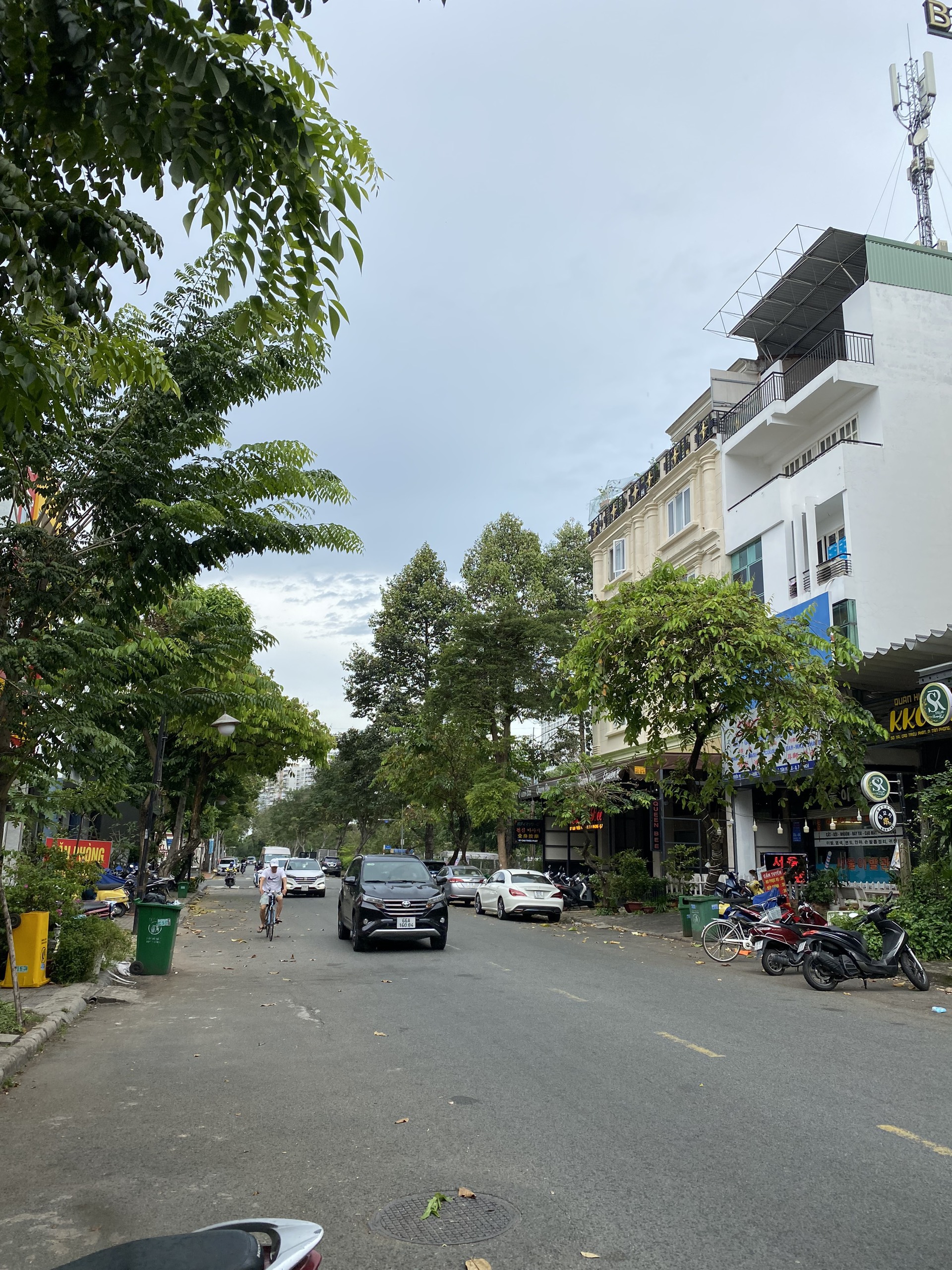 Cho thuê mặt bằng kinh doanh đường Cao Triều Phát. Diện tích 222m2. Thích hợp kinh doanh quán ăn, Showroom... Liên Hệ: hotline Em Thành Luân - 3149