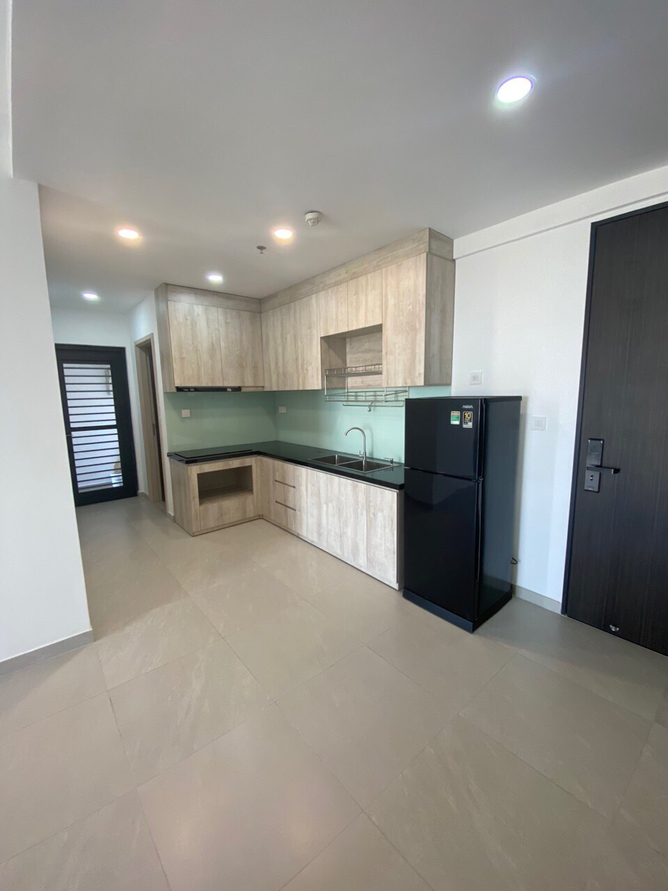 Cho thuê căn hộ Hưng Phúc Premier, phú mỹ hưng quận 7 . Căn góc 69m, 2 phòng ngủ, 2 wc.Nhà mới thiết kế chưa ai ở. Giá chỉ: 18 triệu/ tháng. Anh chị xem nhà liên hệ: hotline Ngọc Thư - 3350