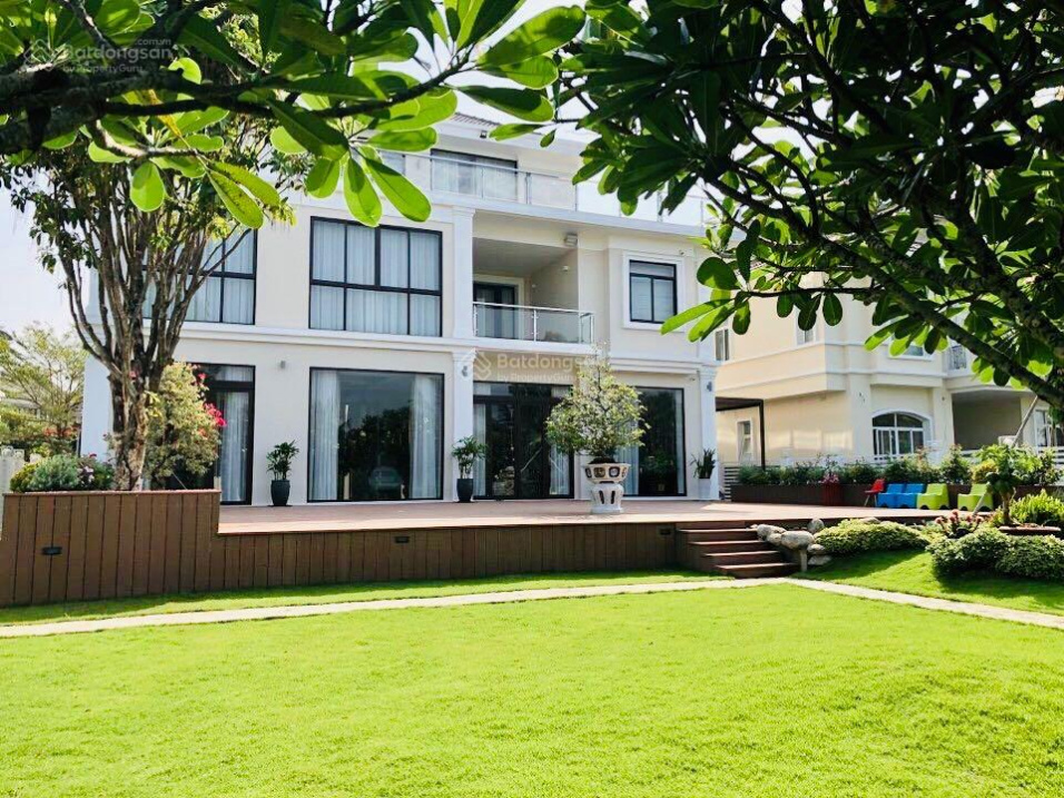 Bán gấp căn biệt thự siêu vip Chateau Phú Mỹ Hưng, Q. 7 giá 200 tỷ xem nhà liên hệ hotline - 3469