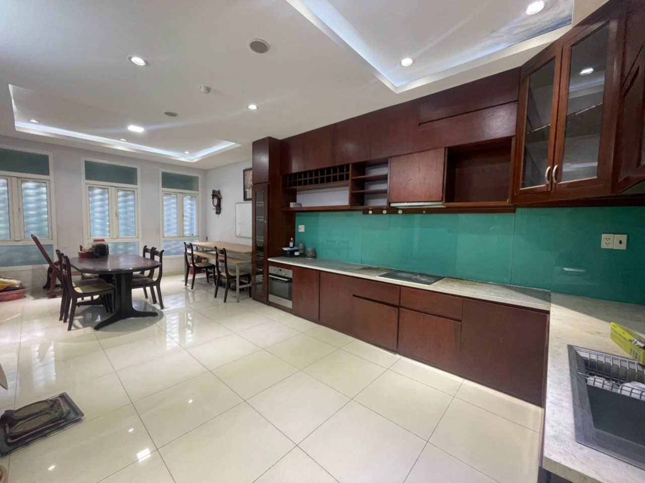 Bán gấp biệt thự liền kề Nam Thông 2 - Phú Mỹ Hưng - Q.7, giá: 34.9 tỷ. LH: hotline - 3651