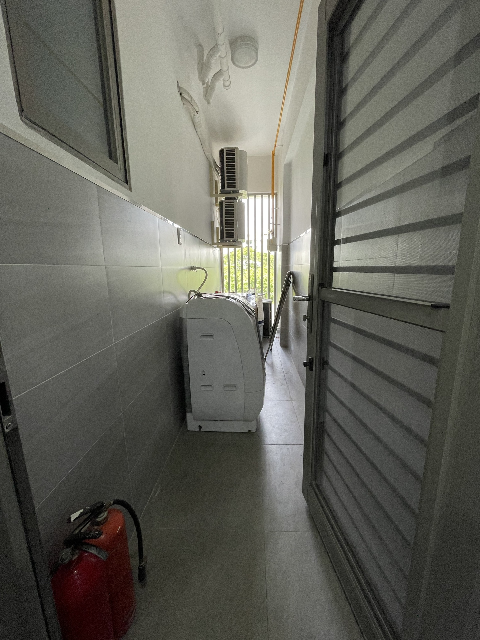 Cho thuê căn hộ Hưng Phúc Residence Phú Mỹ Hưng. Diện tích: 78m, 2 phòng ngủ, nội thất đầy đủ, ngay tầng tiện ích. Giá chỉ: 18 triệu/ tháng. Quý khách xem nhà liên hệ: hotline Ngọc Thư ( zalo, viber) - 3675