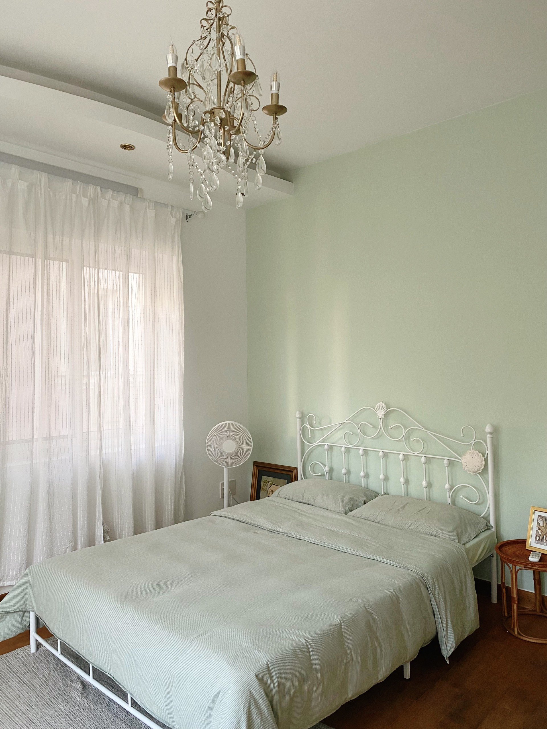Cho thuê biệt thự cao cấp có hồ bơi khu Nam Long- Phú Mỹ Hưng. Diện tích: 380m, 1 Trệt, 2 lầu, 5 phòng ngủ, 5wc. Hồ bơi, sân vườn rộng. Giá chỉ : 120tr/ tháng. Quý khách xem nhà liên hệ: hotline Ngọc Thư ( zalo, viber) - 5065