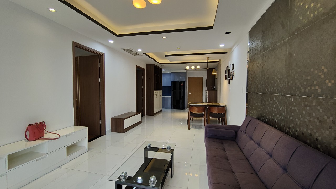 Cho thuê căn hộ Scenic Vallay 2, phú mỹ hưng, quận 7 . Diện tích: 84m, 2 phòng ngủ, 1 kho, 2wc. Nội thất đầy đủ, giá chỉ:  18 triệu/ tháng. Quý khách xem nhà liên hệ: hotline Ngọc Thư - 5105