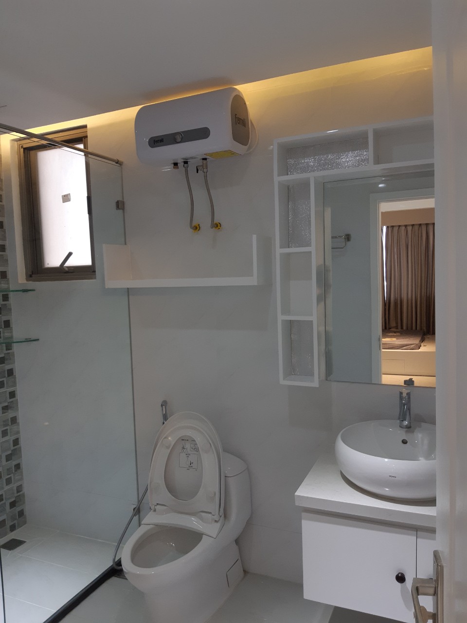 Cần cho thuê nhanh căn hộ Hưng Phúc Residence-  Phú Mỹ Hưng. Diện tích: 81m, 2 Phòng ngủ, 2wc, nội thất đầy đủ, đẹp . Giá chỉ 16 triệu/ tháng. Quý khách xem nhà liên hệ: hotline Ngọc Thư - 5416