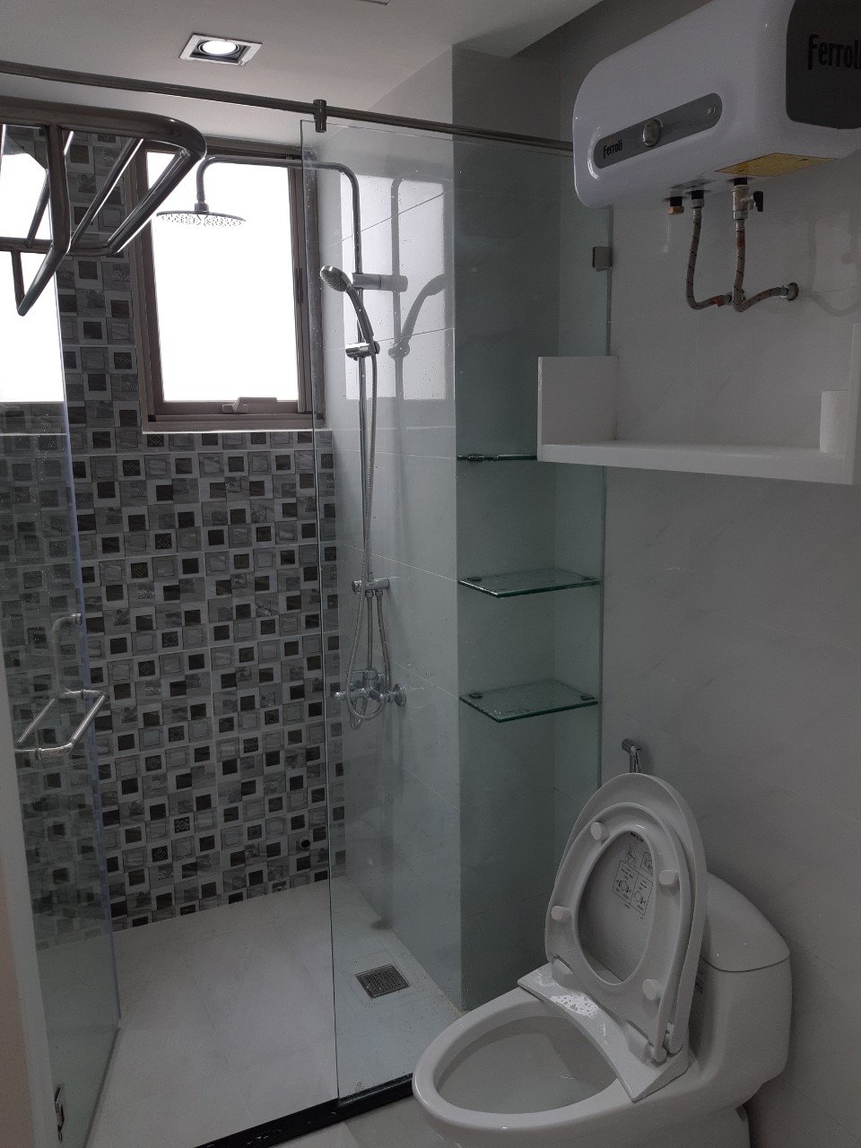 Cần cho thuê nhanh căn hộ Hưng Phúc Residence-  Phú Mỹ Hưng. Diện tích: 81m, 2 Phòng ngủ, 2wc, nội thất đầy đủ, đẹp . Giá chỉ 16 triệu/ tháng. Quý khách xem nhà liên hệ: hotline Ngọc Thư - 5415