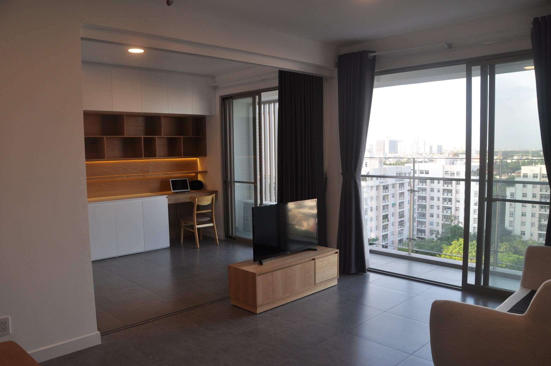 Cho thuê căn hộ Hưng Phúc phú mỹ hưng quận 7. Diện tích: 79m, 2 phòng ngủ, 2wc. Nội thất cao cấp , gía chỉ 18tr/ tháng. Liên hệ: hotline  Ngọc Thư ( zalo, viber) - 5494
