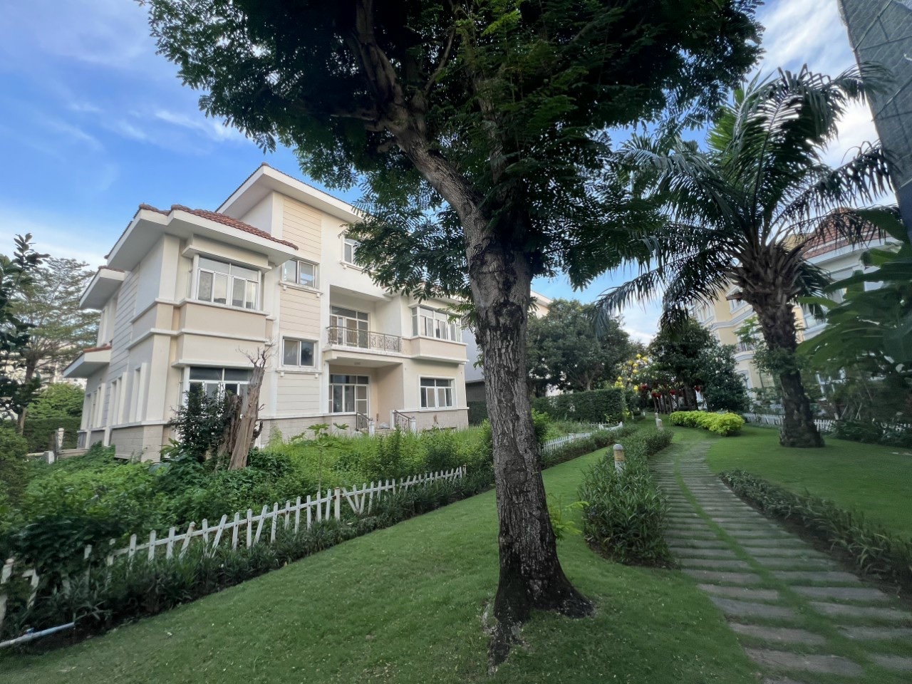 Cần bán biệt thự Phú Mỹ Hưng khu Chateau 520m2 - 170 Tỷ.Khu Compound độc nhất - 5659