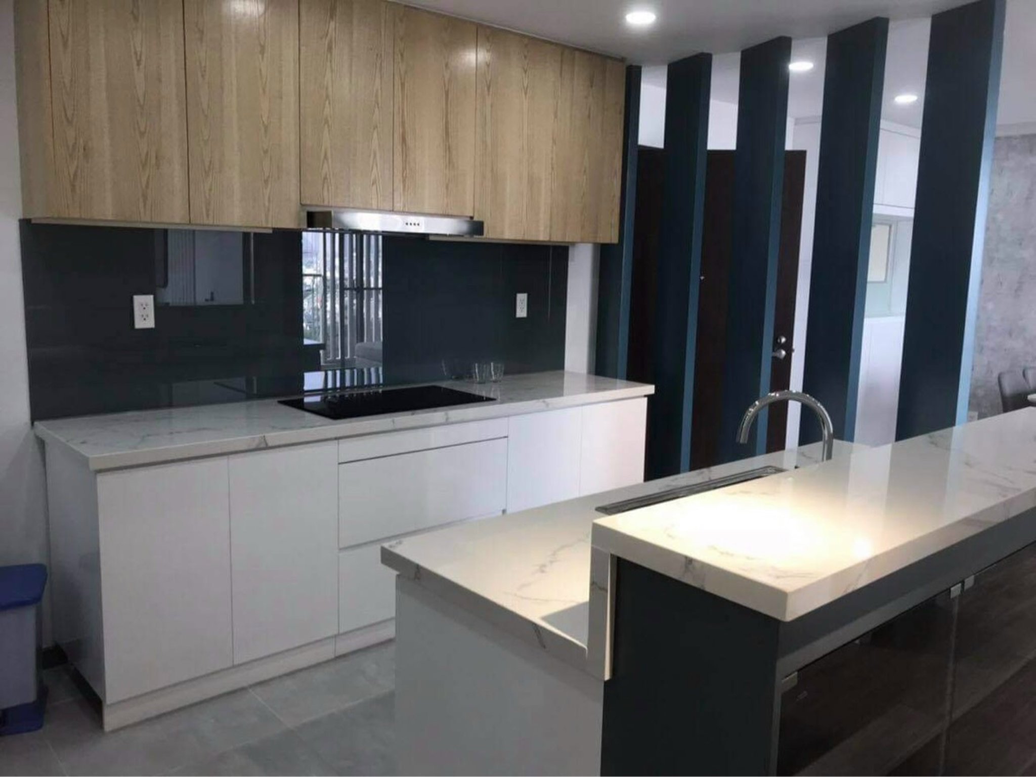 Cho thuê căn hộ Hưng Phúc phú mỹ hưng quận 7. Diện tích: 98m, 3 phòng ngủ, 3wc, nội thất đầy đủ .  Gía chỉ 23 tr/ tháng. Liên hệ: hotline Ngọc Thư ( zalo, viber) - 5734