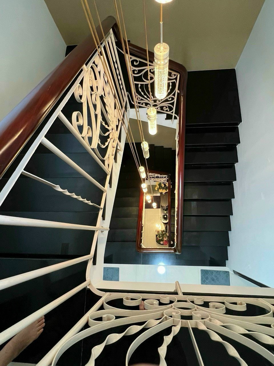 Phú Mỹ Hưng, Q.7,Bán biệt thự rẻ nhất  khu Hưng Thái1, giá 25,xx tỷ,126m2, NT Cao Cấp Vui Lòng LH: HOÀNG CƯỜNG - 5854