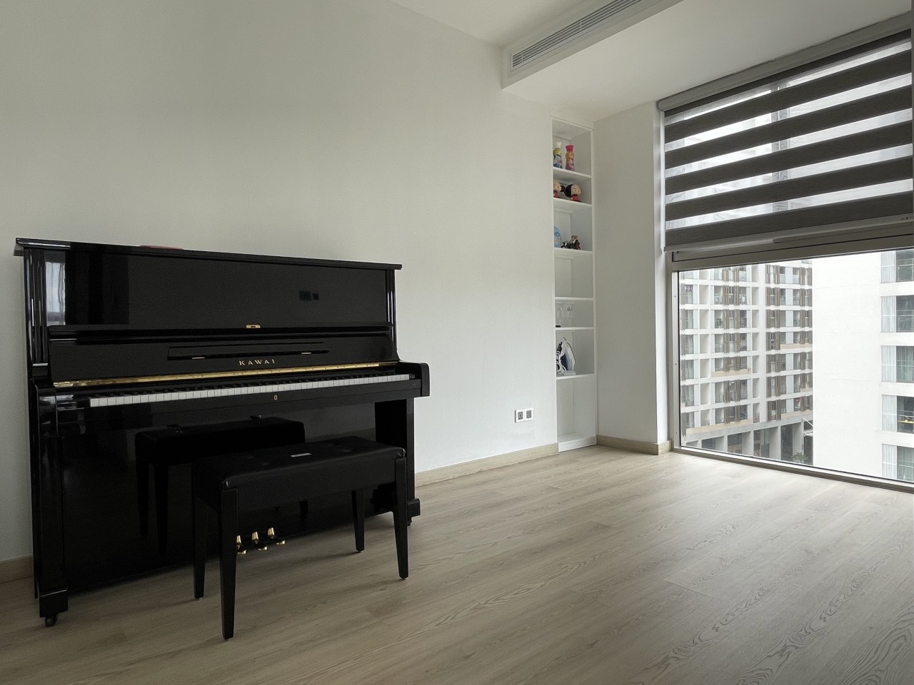 Cho thuê căn hộ cao cấp Midtown phú mỹ hưng quận 7. DT: 130m,  Nhà đẹp, 3 phòng ngủ, view trực diện sông, nội thất đầy đủ, giá chỉ 48 triệu/ tháng. Xem nhà liên hệ: hotline Ngọc Thư ( zalo, viber) - 6248