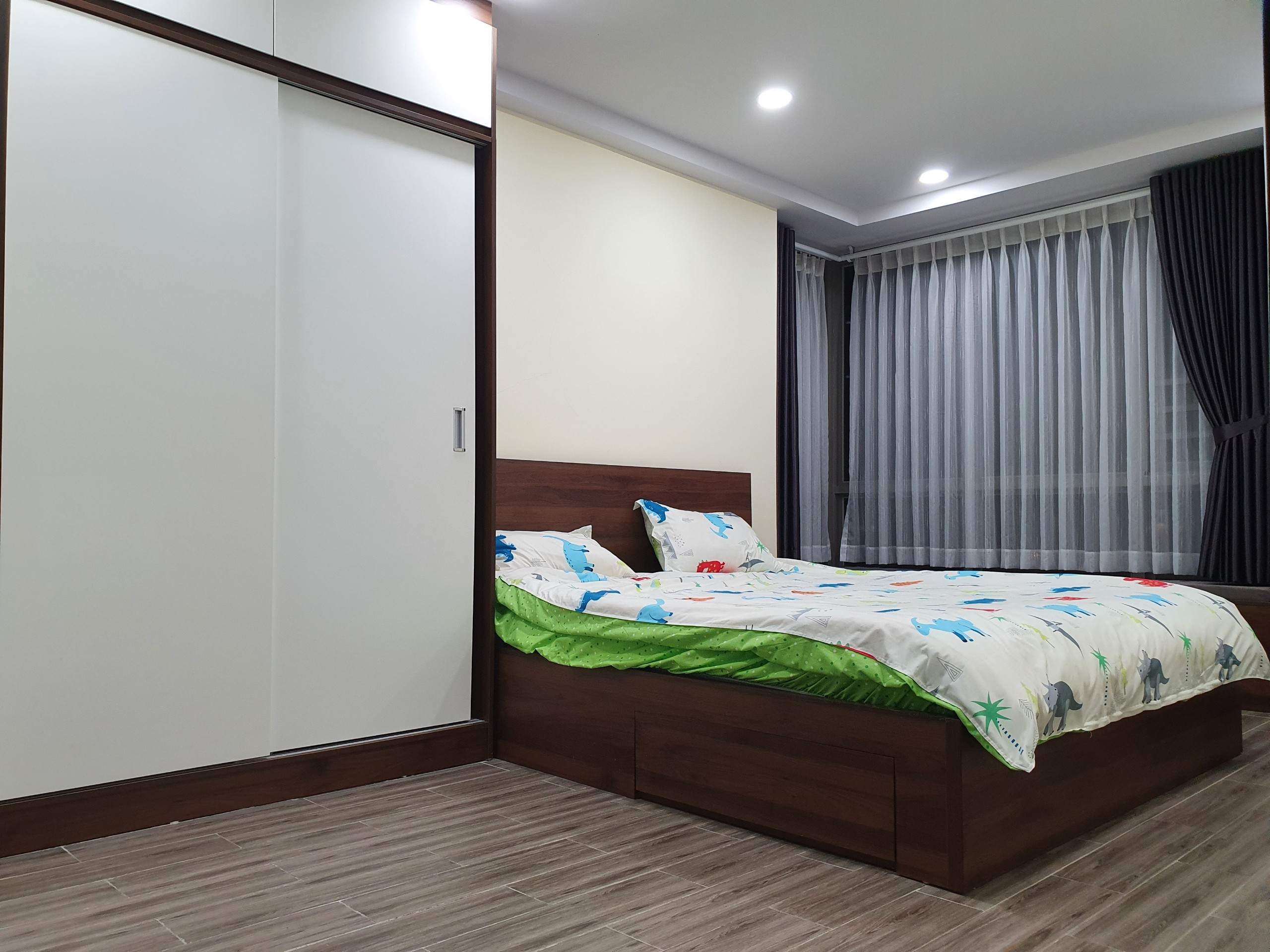 Cho thuê căn hộ Hưng Phúc phú mỹ hưng quận 7. Diện tích: 98m, 3 phòng ngủ, nội thất cao cấp, Gía chỉ 24tr/ tháng. Liên hệ: hotline Ngọc Thư xem nhà - 6303