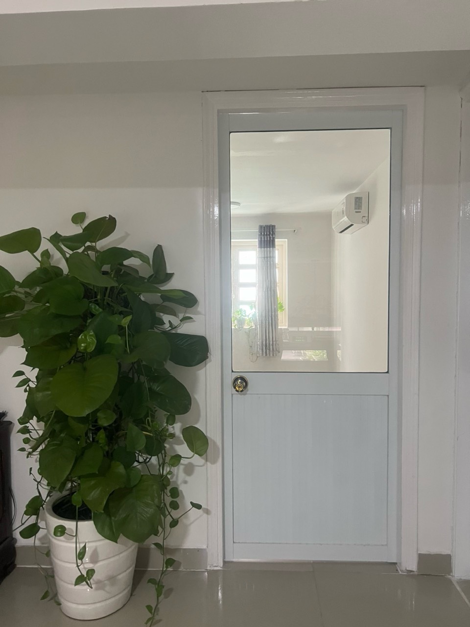 Cho thuê nhà phố kinh doanh Hưng Gia, Hưng Phước Phú Mỹ Hưng, quận 7. Trệt, lửng, 3 lầu. Gía chỉ 45 triệu/ tháng. Liên hệ xem nhà: hotline  Ngọc Thư ( zalo, viber) - 6412