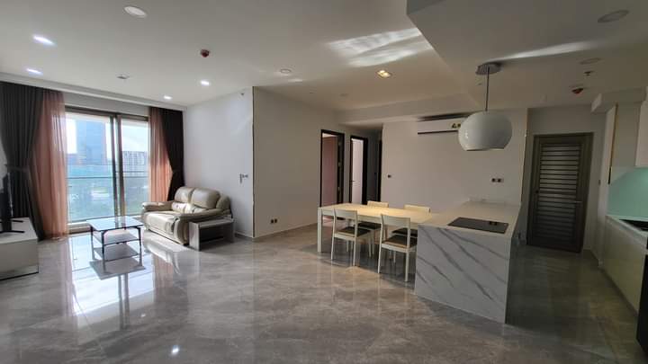 Cho thuê căn hộ cao cấp Midtown The Peak - phú mỹ hưng,  quận 7. DT: 130m , 3 phòng ngủ, view sông, hồ bơi. Nhà đẹp, nội thất đầy đủ, giá chỉ có 48  triệu/ tháng. Xem nhà liên hệ: hotline Ngọc Thư ( zalo, viber ) - 6686