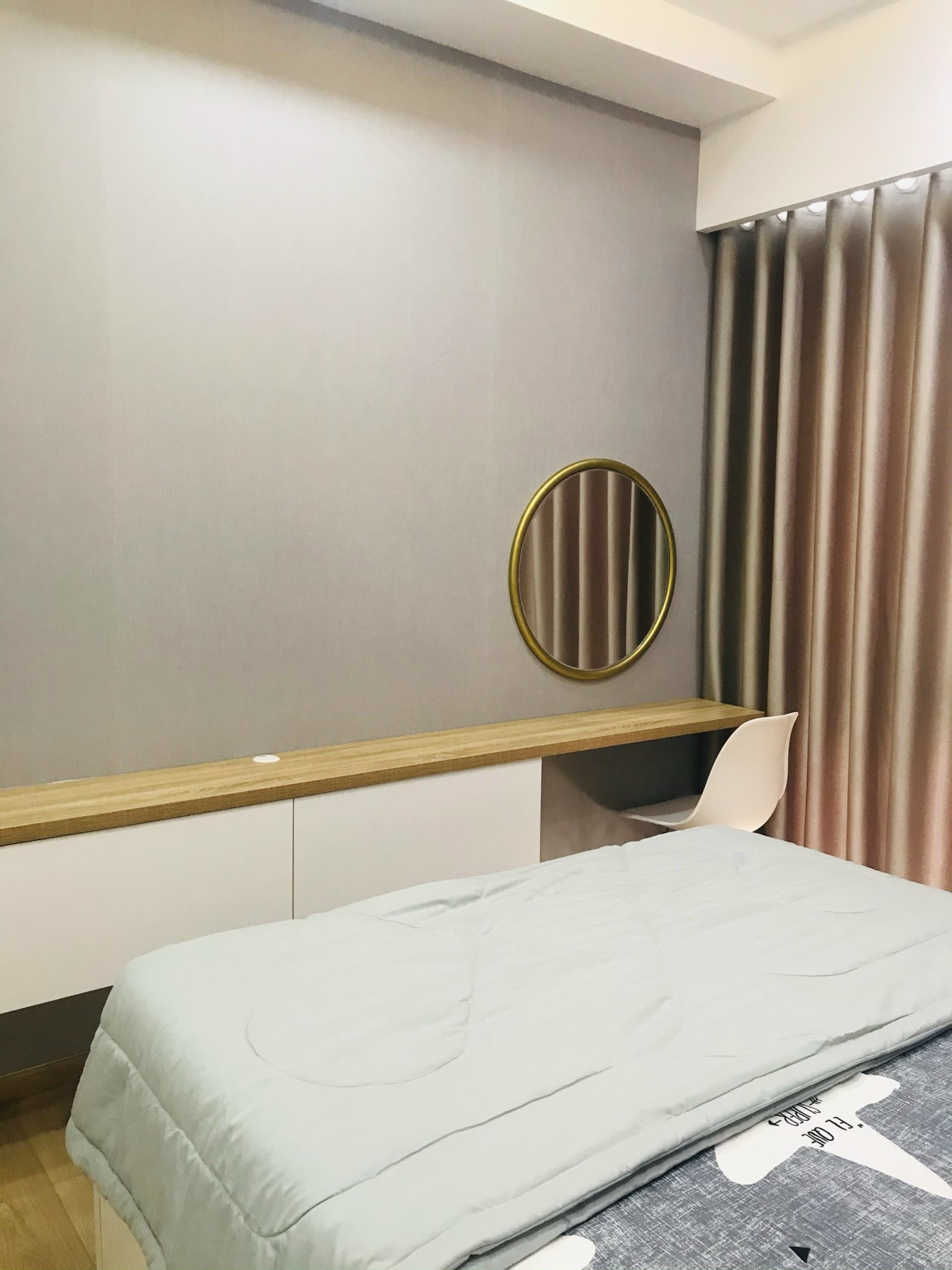 Cho thuê căn hộ cao cấp Urbanhill, phú mỹ hưng, quận 7. Diện tích: 108m, 3 phòng ngủ, nội thất cao cấp, sang trọng, giá chỉ 35 triệu/ tháng. Qúy khách xem nhà liên hệ: hotline Ngọc Thư ( zalo, viber) - 7163