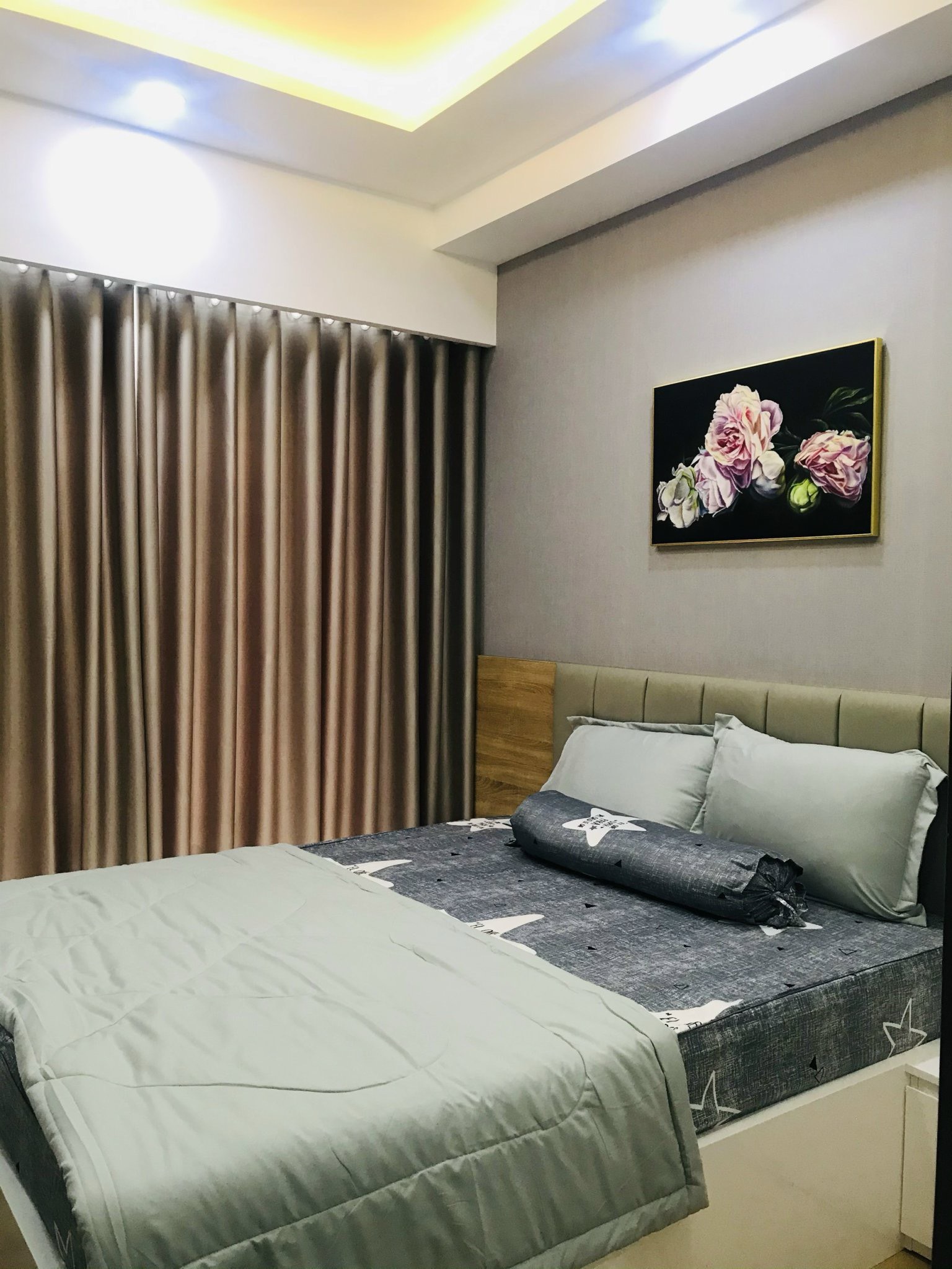 Cho thuê căn hộ cao cấp Urbanhill, phú mỹ hưng, quận 7. Diện tích: 108m, 3 phòng ngủ, nội thất cao cấp, sang trọng, giá chỉ 35 triệu/ tháng. Qúy khách xem nhà liên hệ: hotline Ngọc Thư ( zalo, viber) - 7160