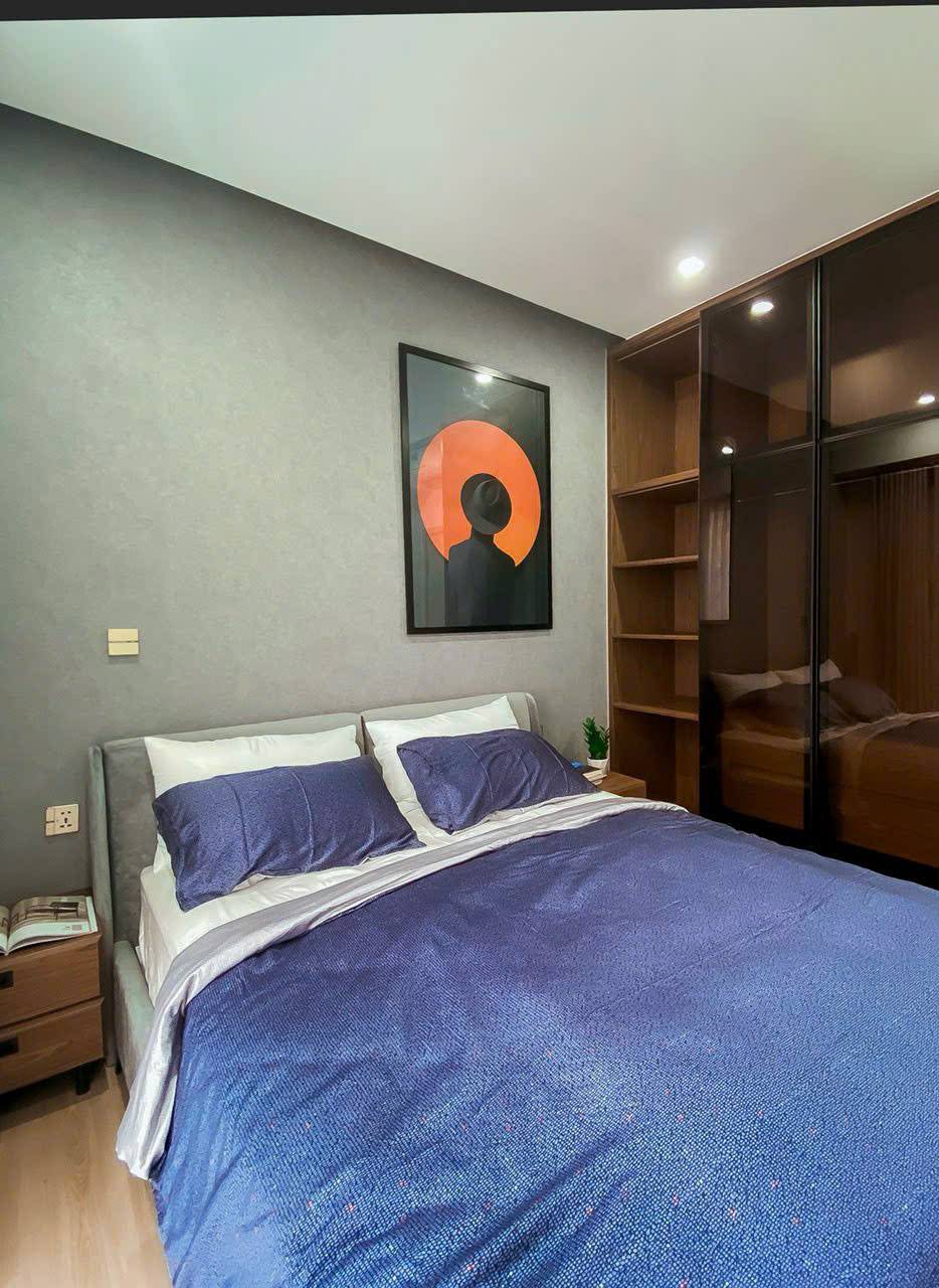 Cho thuê căn hộ Ascentia, phú mỹ hưng, quận 7. Diện tích: 82m, 2 phòng ngủ, view hồ bơi, nội thất cao cấp, giá chỉ: 27 triêu/ tháng. Anh chị xem nhà liên hệ: hotline Ngọc Thư ( zalo, viber) - 7372