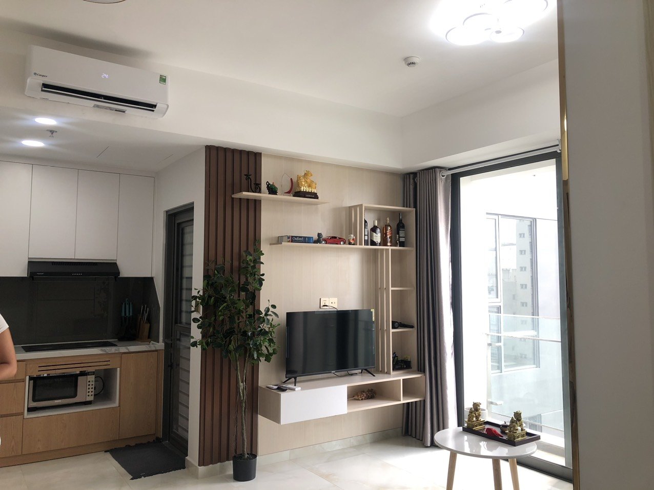 Cần bán căn hộ Ascentia, phú mỹ hưng, quận 7. Diện tích: 55.8 m, thiết kế 1 phòng ngủ rộng, nội thất đầy đủ, giá chỉ: 4,7 tỷ. Qúy khách xem nhà liên hệ: hotline Ngọc Thư ( zalo, viber) - 7407