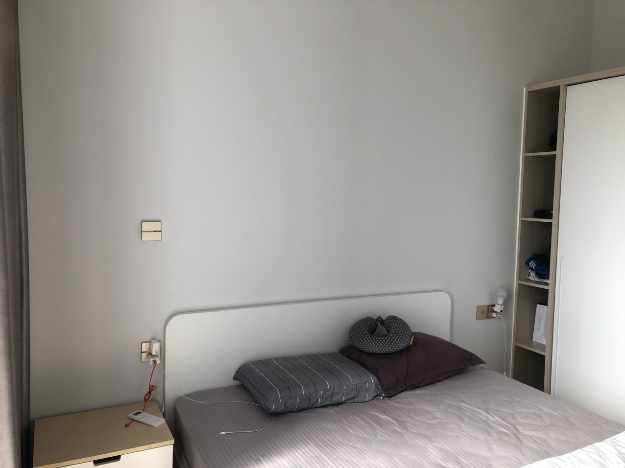 Cần bán căn hộ Ascentia, phú mỹ hưng, quận 7. Diện tích: 55.8 m, thiết kế 1 phòng ngủ rộng, nội thất đầy đủ, giá chỉ: 4,7 tỷ. Qúy khách xem nhà liên hệ: hotline Ngọc Thư ( zalo, viber) - 7410