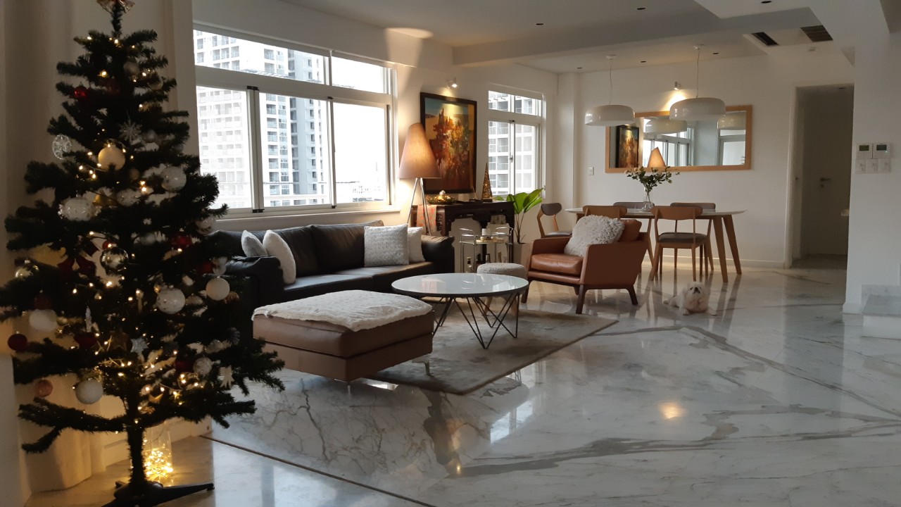 Bán nhanh Penthouse Cảnh Viên, PMH, Q. 7, 4PN, 5WC, full NTCC, giá 14,8 tỷ TL. LH: Tú Anh