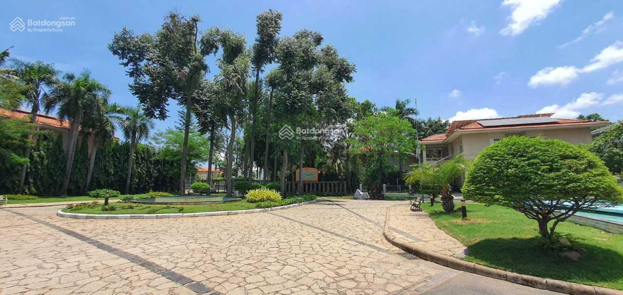 Bán căn góc biệt thự Phú Gia PMH Q7, khu Compound rất Vip, 493m2 giá chỉ có 132tỷ(TL) LH: Tú Anh - 7547
