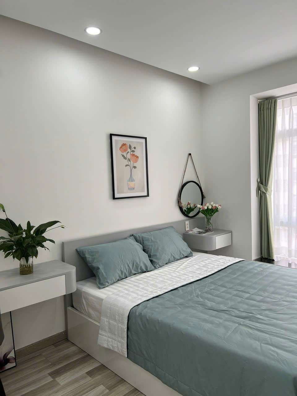 HOT! Bán nhanh Căn hộ Cao cấp Sky Garden 3, Phú Mỹ Hưng, Q.7, 68m2, 2PN, 2WC, Nhà mới, Lầu cao, View đẹp. Giá chỉ 4.5 tỷ. LH ngay hotline (Đình Hải) - 7722