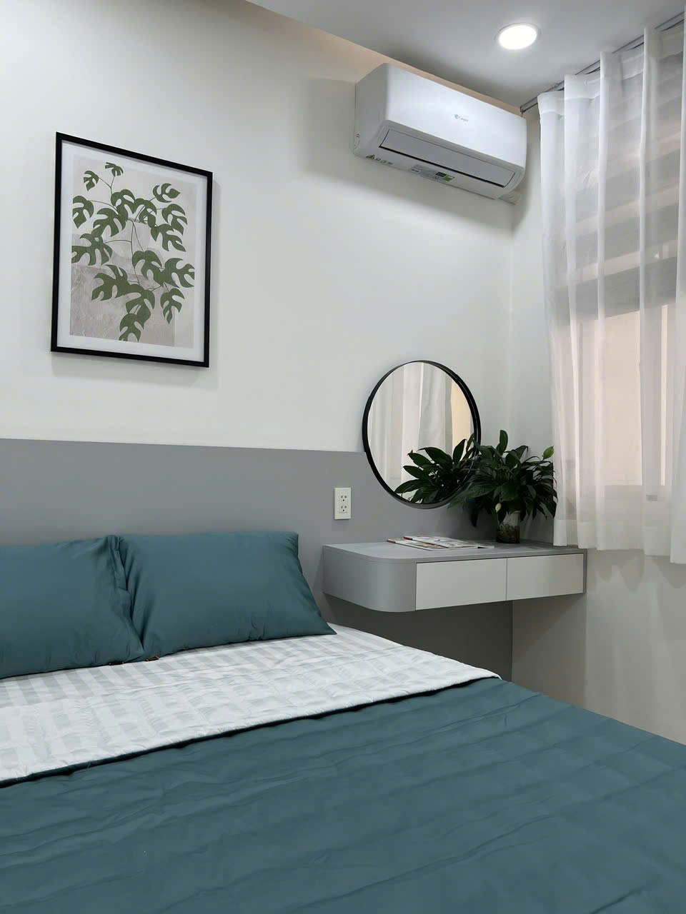 HOT! Bán nhanh Căn hộ Cao cấp Sky Garden 3, Phú Mỹ Hưng, Q.7, 68m2, 2PN, 2WC, Nhà mới, Lầu cao, View đẹp. Giá chỉ 4.5 tỷ. LH ngay hotline (Đình Hải) - 7724