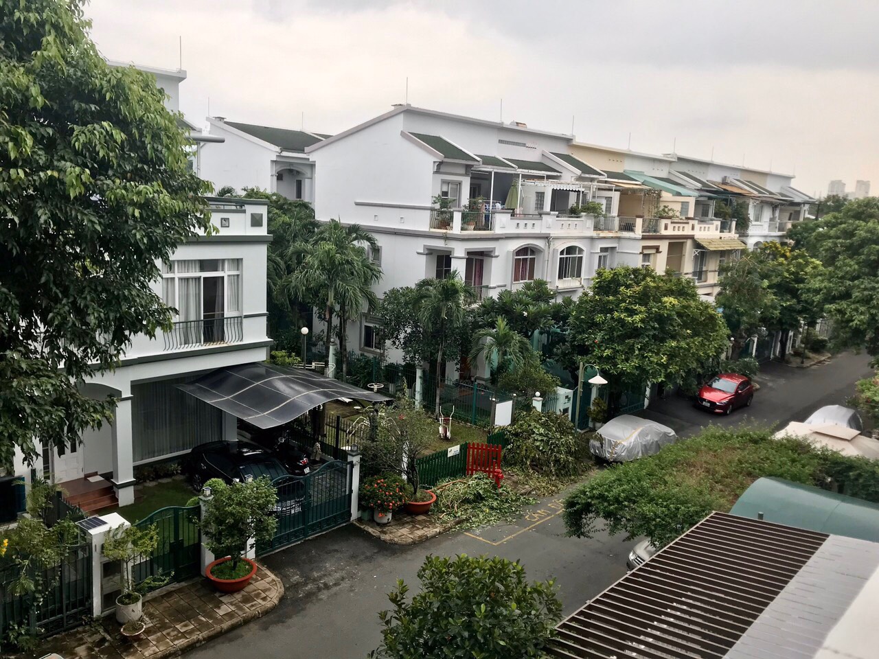 Cần bán nhanh biệt thự Hưng Thái, Phú Mỹ Hưng, DT 7x18m, trệt + 2 lầu, giá chỉ: 26.5tỷ, hotline N Thẩm