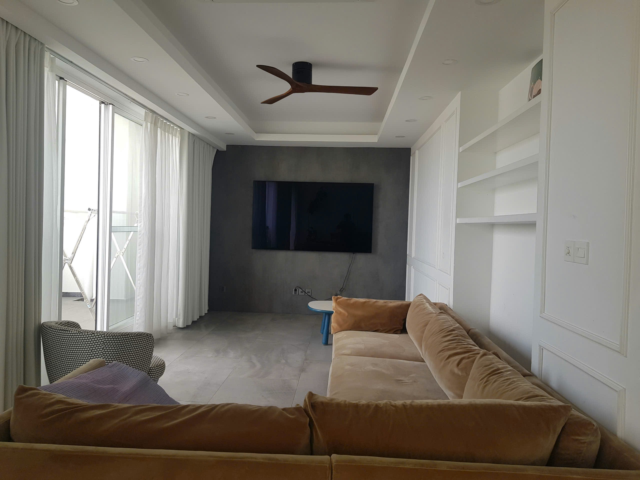 Bán Biệt thự Chateau Phú Mỹ Hưng Quận 7, nội thất cao cấp, sổ hổng cầm tay, giá chỉ có 90tỷ( rẻ nhất) có thương lượng, 203m2. LH: hotline Thanh Mỹ - 8104