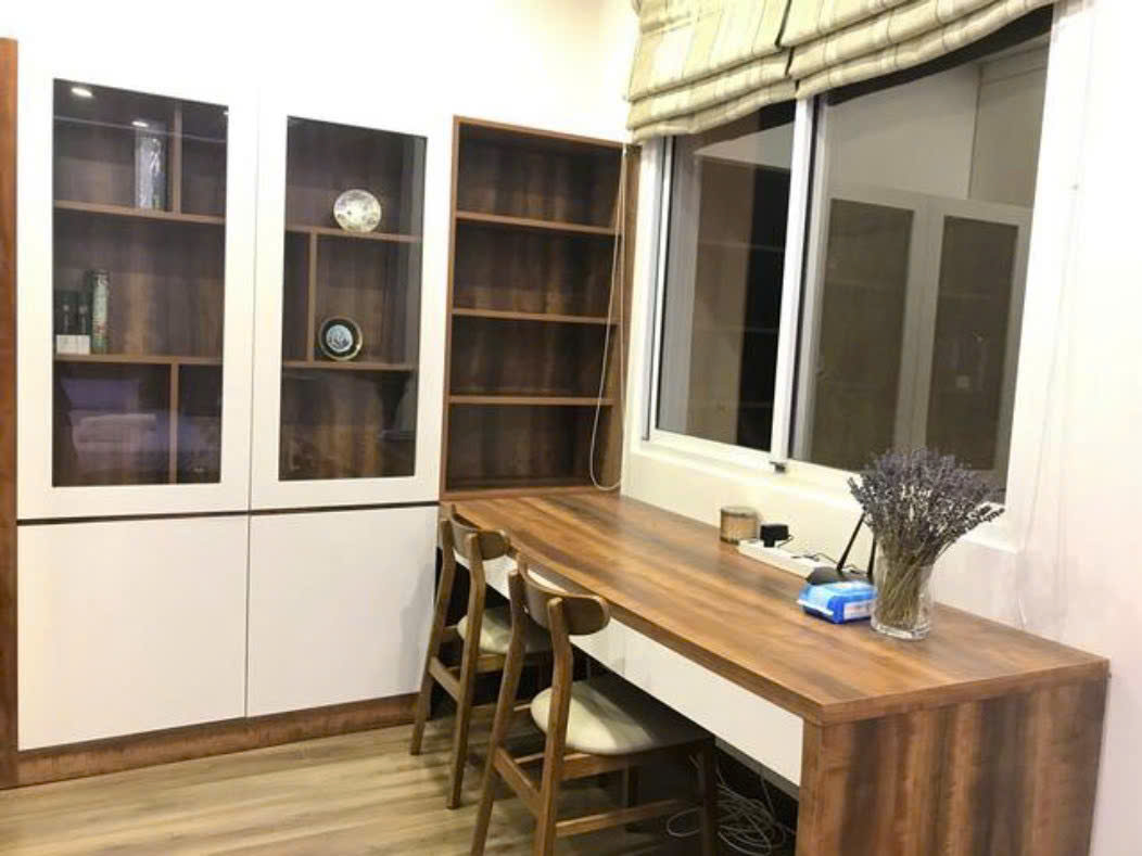 Cần bán nhà phố vườn Mỹ Thái, phú mỹ hưng, quận 7. Diện tích: 7x18m, trệt, 2 lầu, sân thượng, sân vườn. Nội thất đầy đủ, đẹp. Gía bán nhanh chỉ 31 tỷ. Liên hệ: hotline Ngọc Thư xem nhà - 8192