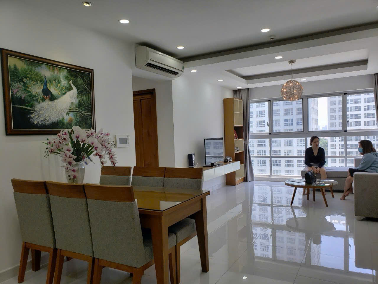 Cần bán Happy Valley Phú Mỹ Hưng Q7, 3PN, 2WC, nội thất đầy đủ, đẹp, đang cho thuê ổn định lâu dài, Cần bán giá tốt nhất chỉ có 8,9tỷ. Chi tiết LH: hotline Thanh Mỹ - 8544