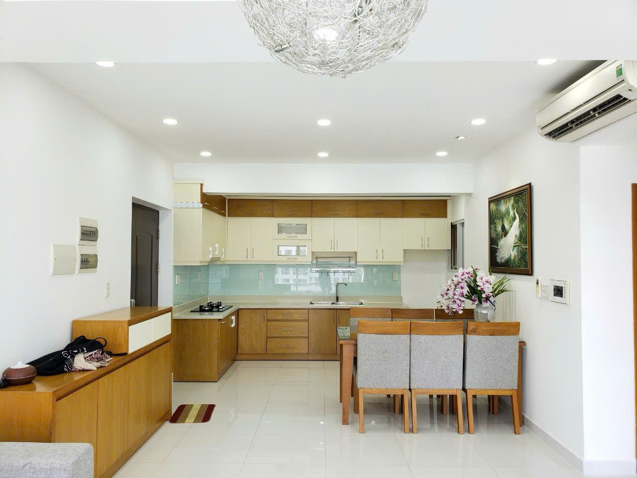 Cần bán Happy Valley Phú Mỹ Hưng Q7, 3PN, 2WC, nội thất đầy đủ, đẹp, đang cho thuê ổn định lâu dài, Cần bán giá tốt nhất chỉ có 8,9tỷ. Chi tiết LH: hotline Thanh Mỹ - 8545