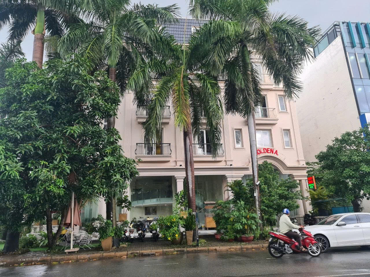 Bán siêu biệt thự, khách sạn Phú Mỹ Hưng, căn góc 145 tỷ, 275m2, 23PN, 25WC, nội thất đầy đủ - 9960