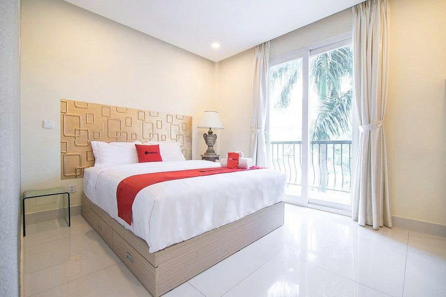 Bán siêu biệt thự, khách sạn Phú Mỹ Hưng, căn góc 145 tỷ, 275m2, 23PN, 25WC, nội thất đầy đủ - 9964