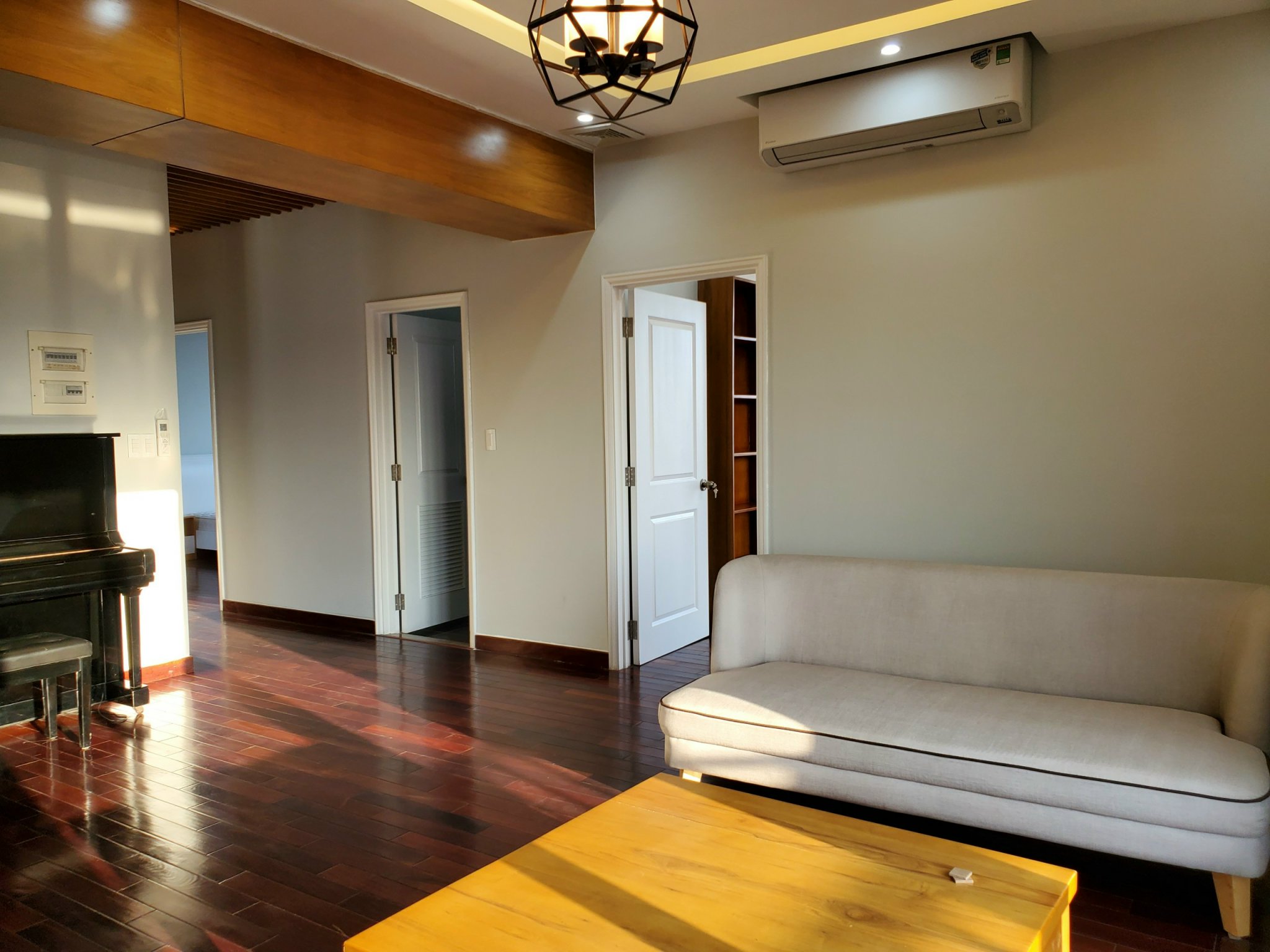 Cho thuê scenic valley Phú Mỹ Hưng giá rẻ chỉ 25tr/th 110m2 full nội thất 3PN LH: hotline Thanh Mỹ - 10603